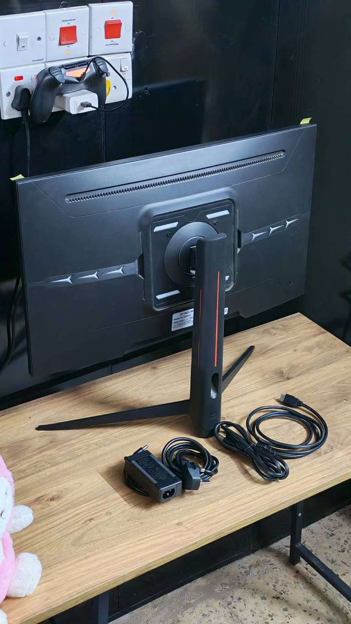 غراض للبيع شاشه PC احترافيه مال كيمنك مع كيبورد وماوس درجه اولا ومايك مال بث


**إذا كنت صاحب هذا الإعلان وتريد حذفه لأي سبب، رجاءا أرسل رسالة إلى الدعم الفني**