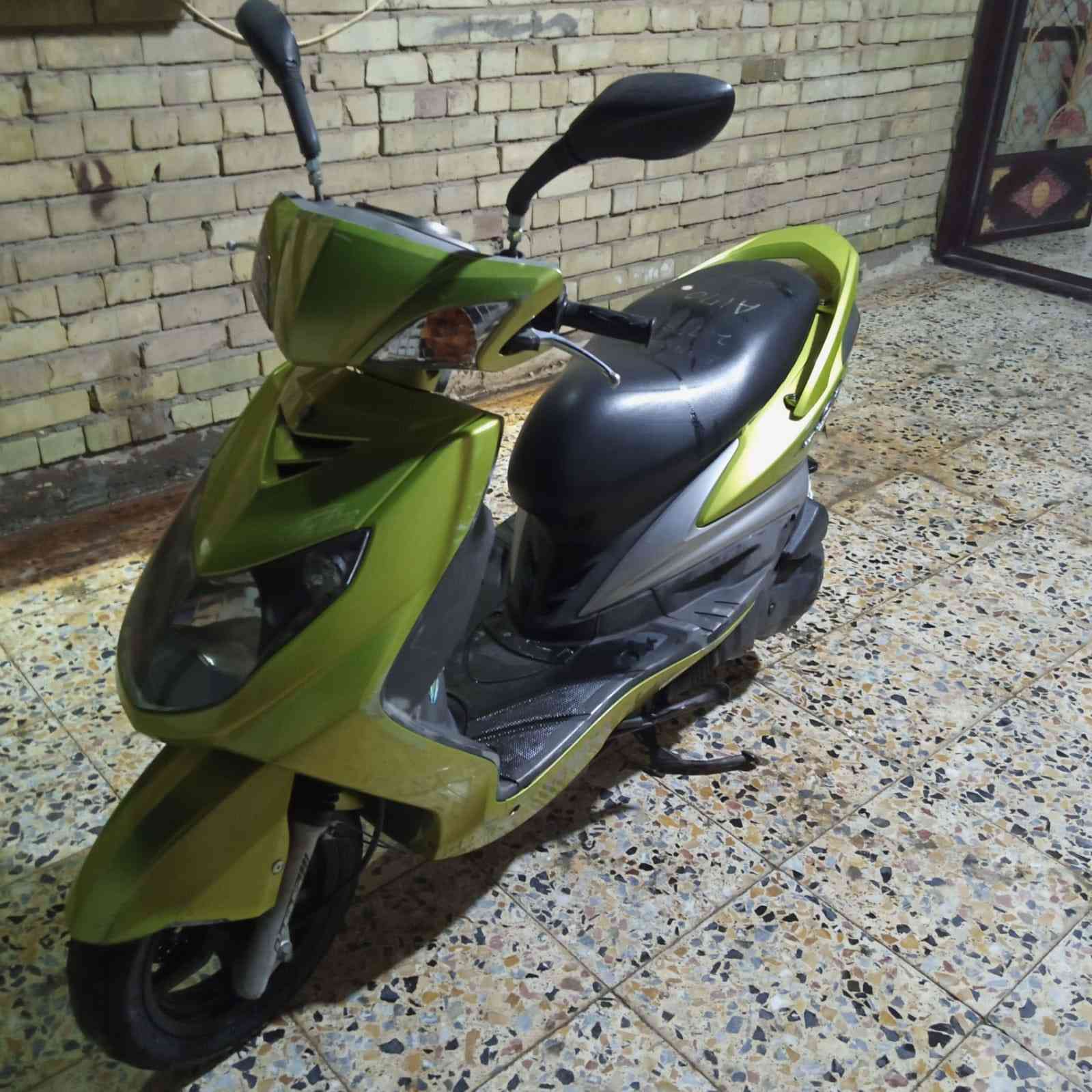 سلام عليكم دراجة سكنس فحل الدراجة جديدة خير من الله مكينة مكفولة كفالة عامة الكفرات شوفت عينك جديدة كلش ملاحظة ؟ الدشبول بس الشاشة الزغيرة محروكة مكاني بغداد الحسينية مال الراشدية السعر. تصل وتدلل ما متواجد على الفيس ***********
