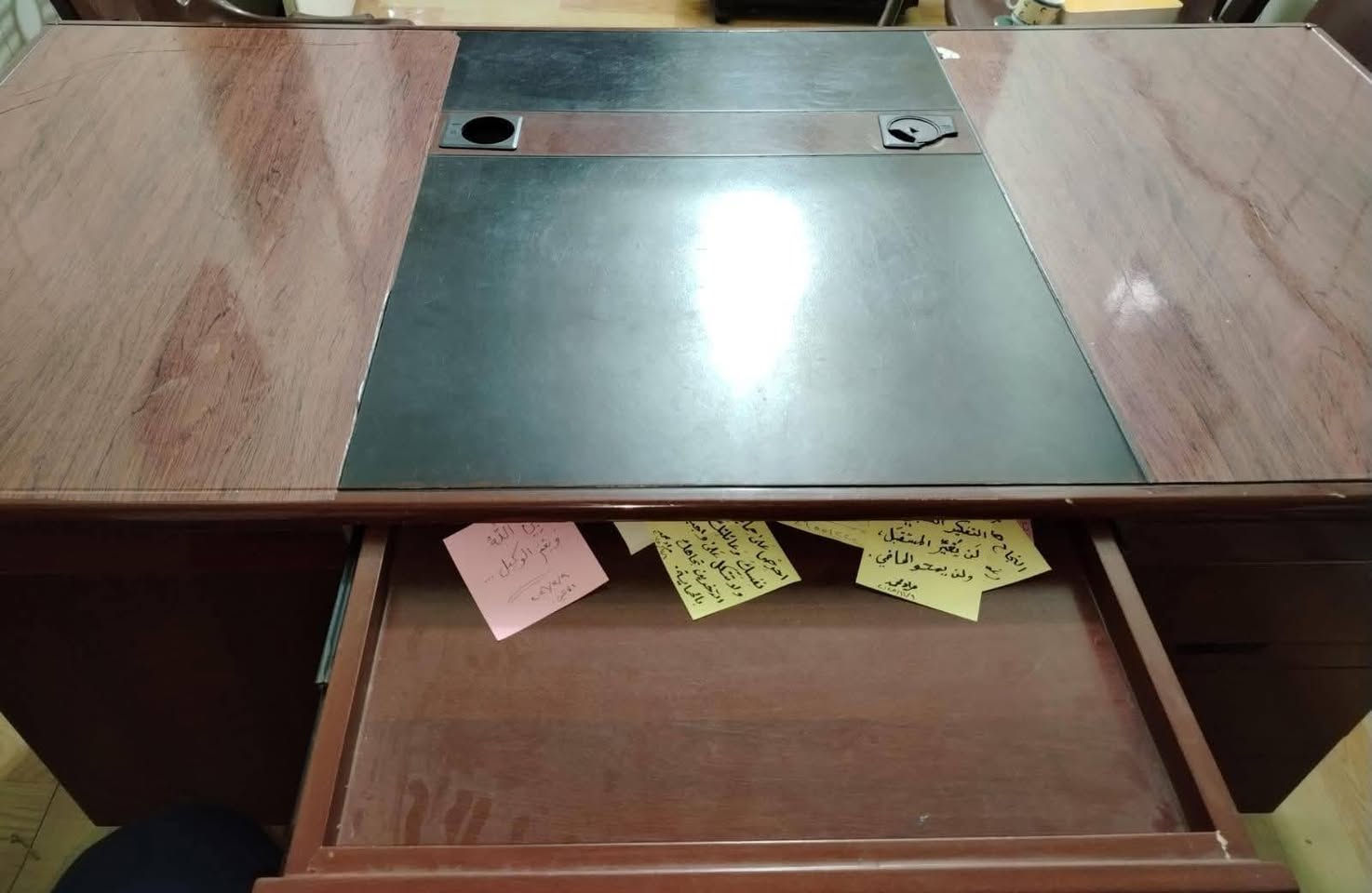 ميز مكتبي مستعمل للبيع / بغداد الحبيبية


**إذا كنت صاحب هذا الإعلان وتريد حذفه لأي سبب، رجاءا أرسل رسالة إلى الدعم الفني**