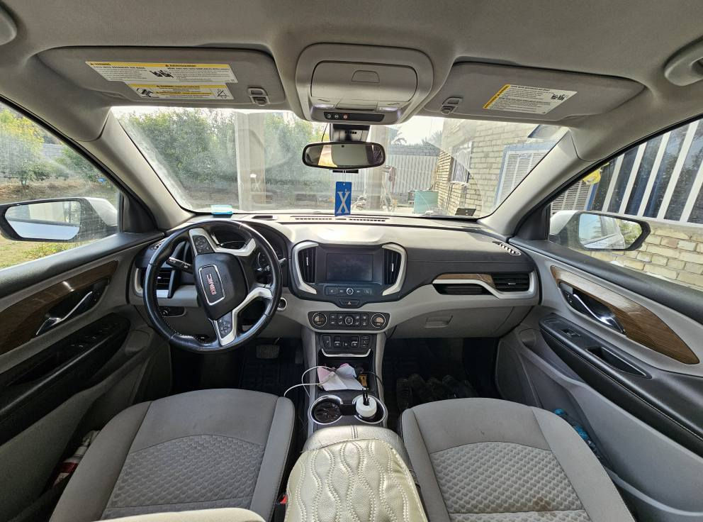 جمسي تيران موديل ٢٠٢١ وارد امريكي حادث خلفي بالجنطة تبديل قبق جنطه و صبغ بالبنيد 
السياره باسمي ماشيه ٥٠ الف كيلو متر 
نضافه ممتازة تحويل مباشر رقم بابل اجنبي تحويل باي محافضه بغداد, العراق


**إذا كنت صاحب هذا الإعلان وتريد حذفه لأي سبب، رجاءا أرسل رسالة إلى الدعم الفني**