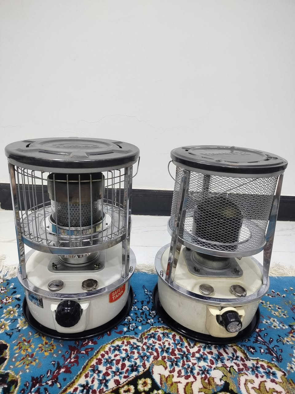 سلام عليكم صوبات نفطيه للبيع استخدام قليل نضاف كلشش
رقم الهاتف *********** سعر الوحده قفل 50 الف
