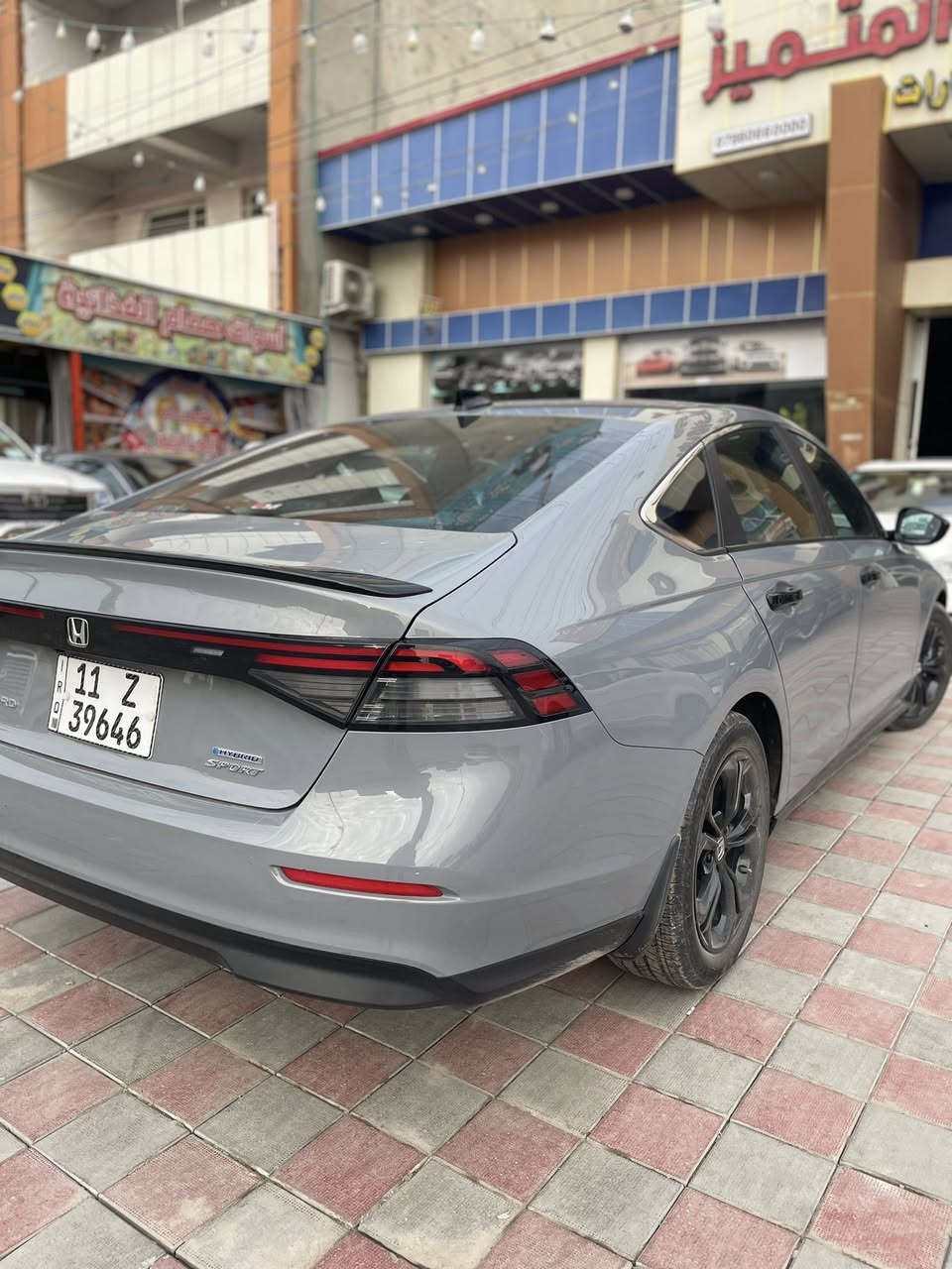 HONDA ACCORD HYBRID 2024
هوندا اكورد ٢٠٢٤ هايبرد مواصفات سبورت (سمنتي)

الاضافـــــــــات

فتحة

كشن كهرباء

بصمة

حساسات امامية

مواصفاتها سبورت - Sport

السيارة بيها بنيد  فقط 

مكان السيارة الفلـــــــــوجة 📍📍📍

⚪⚪ لمعرفة السعر تواصل معنا على الواتساب ⚪⚪

                        ***********         

  للاتصال  /واتساب 

بيع ✅ 21.000$

مراوس ❌

#ليث_الحمداني_لتجارة_السيارات
