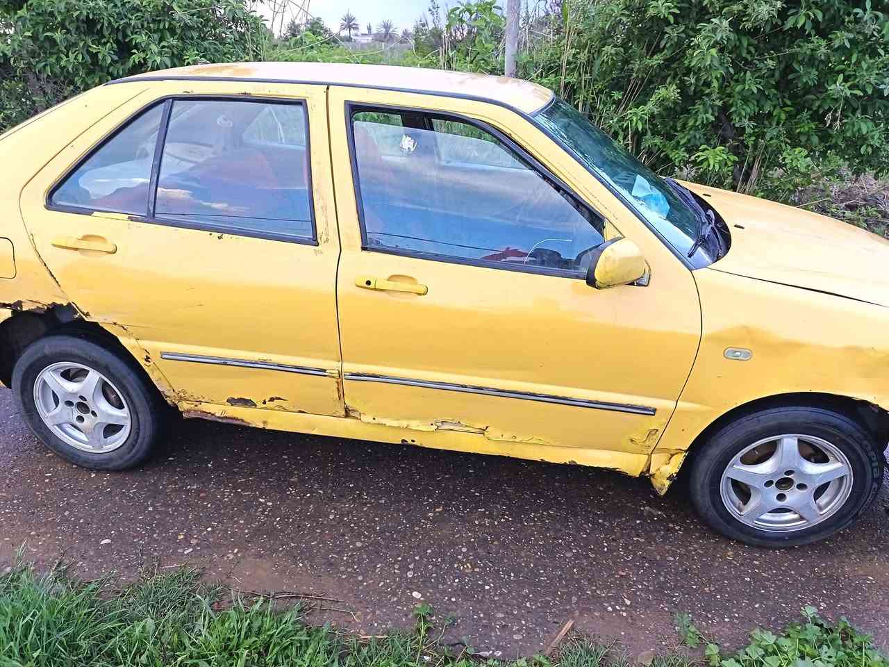 سلام عليكم سياره للبيع كوم حديد أتعهد عن السريقه والعشائر الاستفسار الاتصال عل صاحب الرقم *********** السعر15وبيها مجال
