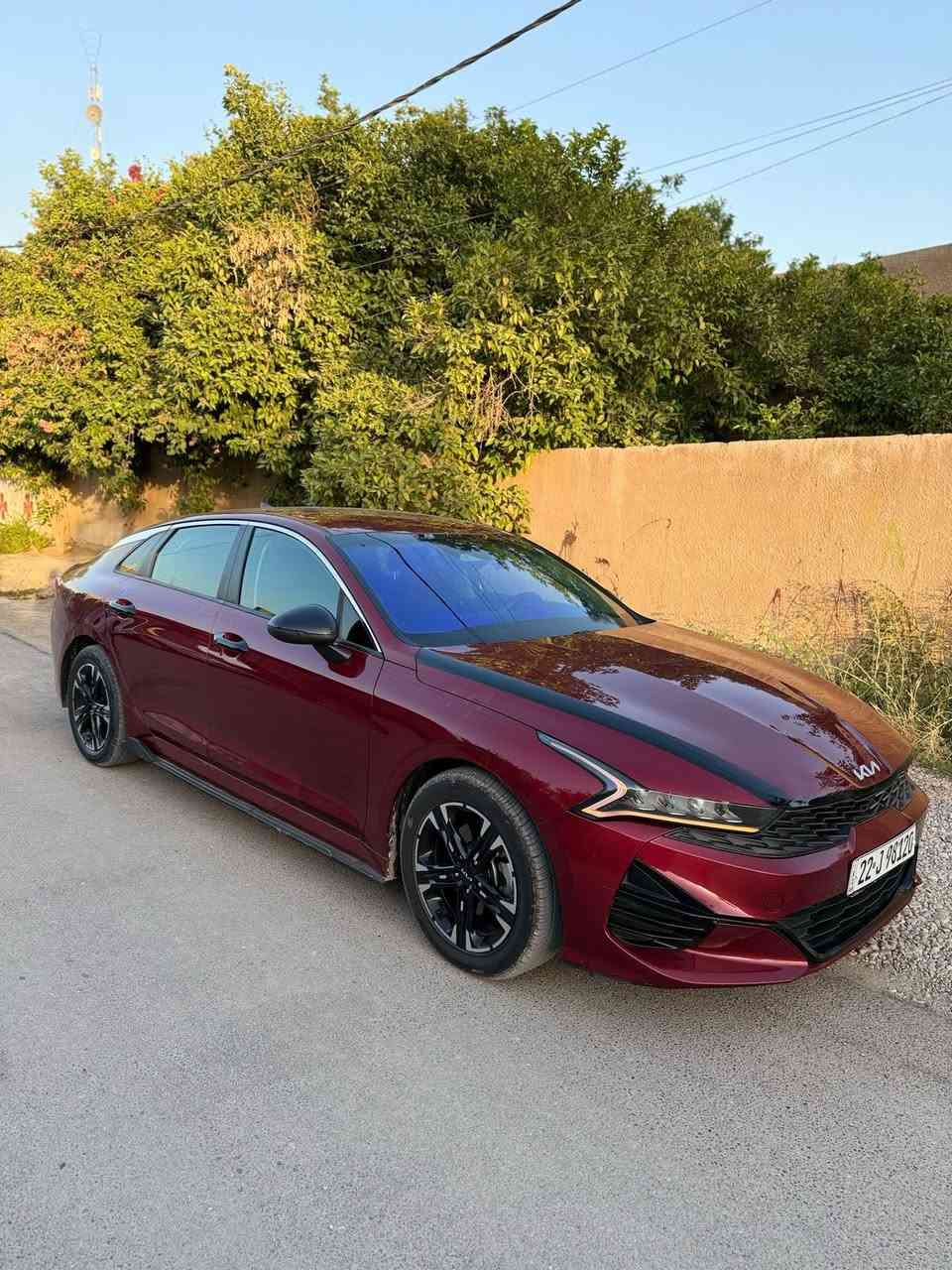 السلام عليكم
K5 للبيع 
 موضح بصور فقط جاملغ الخلفي نفسه مصبوغ وتكحيل بين البابين
السياره بصمه تشغيل عن بعد رادارات 
جديده جدا السياره ادامه كامله تخم تاير امامي جديد 
ماشيه 78 
محرك 1600 تيربو
مكان السياره بابل 

سعره ١٦٠ 

***********   اتصال أو واتساب للاستفسار
