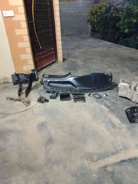 سلام عليكم دشبول كورله موديل 1994اللبيع تواصل مع ***********
