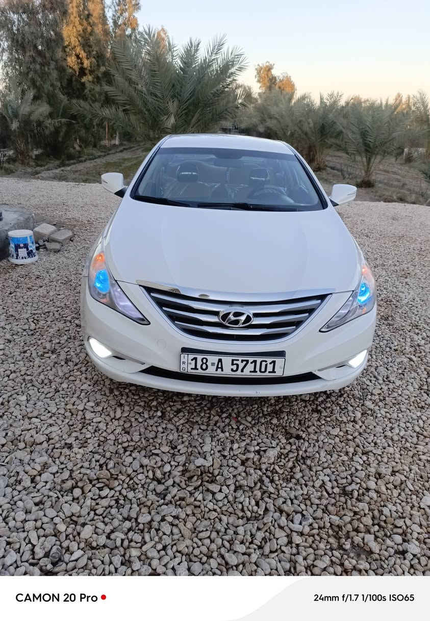 موديل 2013 خليجي كفاله عامه بس شويه بل دور خلفي صبغ مقدار شبر وباقي مكفول
سياره جديده وخير من الله
كير مكينه مكفولات
حداديه خلفيه اماميه جديده توني مسويهن
تخم تاير جديد قبل يومين من بدلتهن
تبريد ثلاجه
محرك 2400
لايت زنون 
شفتات ستيرأ
مكان بابل حله 
سعر 135 
***********
