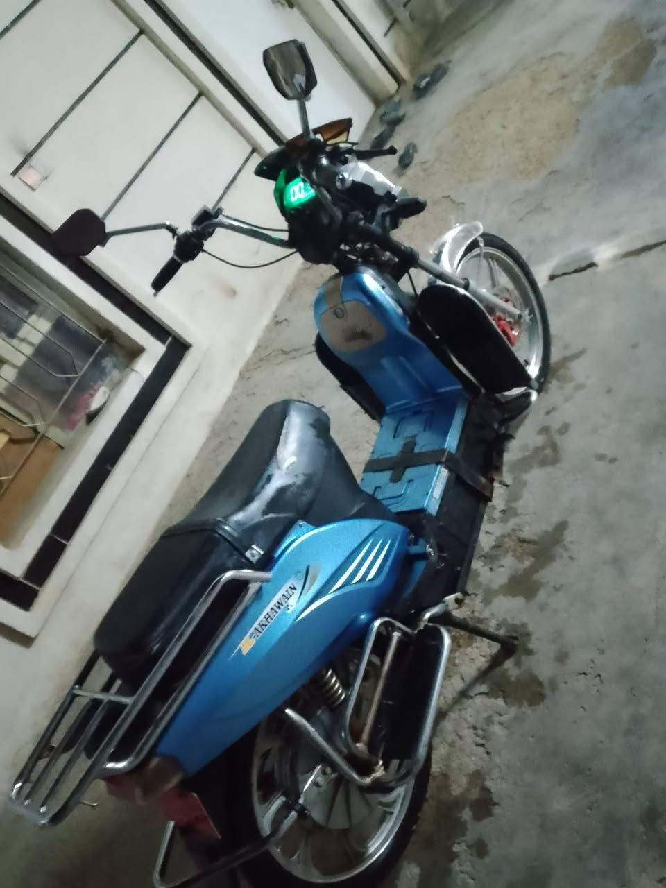 سلام عليكم عندي هذا المطور للبيع السعر 400وبي مجال بطاريات على الفحص متواجد فيسبوك الموو شراي لا يتعبني  تحياتي


**إذا كنت صاحب هذا الإعلان وتريد حذفه لأي سبب، رجاءا أرسل رسالة إلى الدعم الفني**