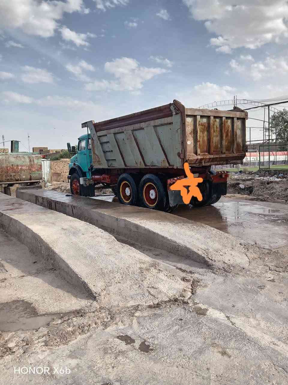 أقجم للبيع مديل ٧٨، جاهز للعمل رقم بغداد مداور ثاني يوم، كير محرك مكفول تخم تاير، باقي التفاصيل عله هذا الرقم ***********
