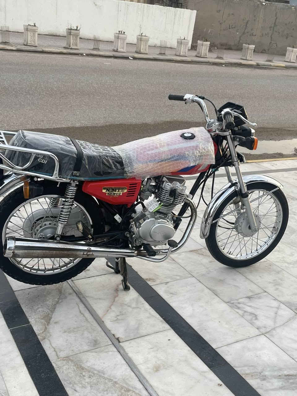 سلام عليكم نامه شلامجه للبيع
موديلا 23
كفاله عامه 
بلاد مو تعمير 
دراجه أوراق اصولي 
وكيلها نوار الباشا 
دراجه نصبه وشلعه ومعدل 
دراجه نضيفه كلش 
سعر 1500وبيها مجال حك جيه مكاني كوت 
متواجد خاص 24ساعه 
رقم ***********
