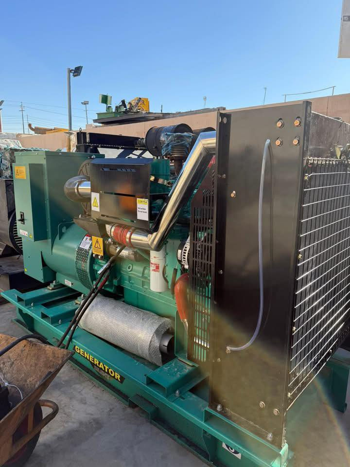 سلام عليكم 
كمنز حجم 6 سلندر 
24 ولف 114 زيرو صفر 
سيرفز كامل موديل 2025
العنوان اربيا يوجد توصيل 🚚 
***********
