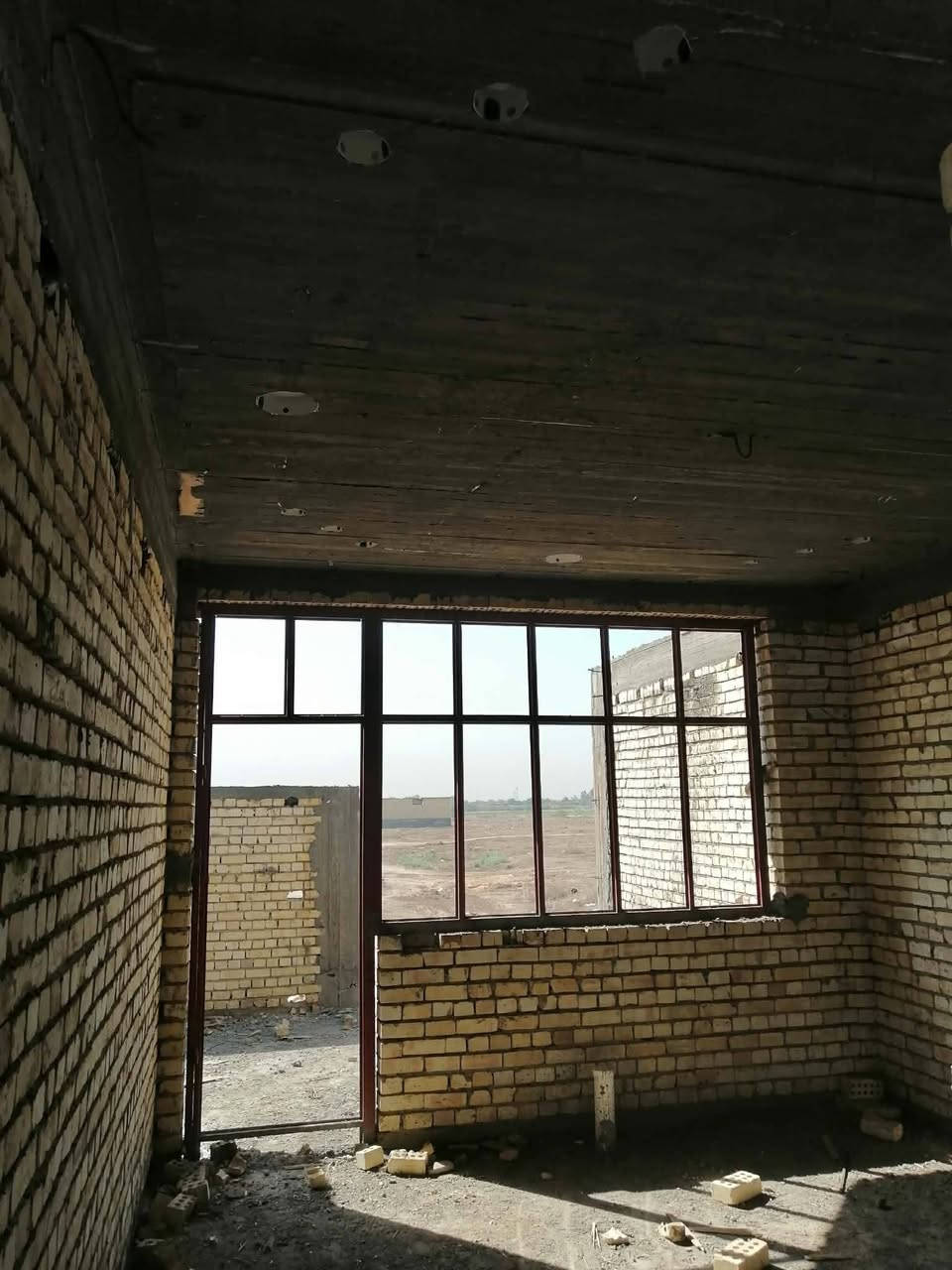 عندي هيكل للبيع ۲۰۰ متر الصابيات قریب شارع دجله ميت متر يبعد عني الشارع ٢٠
استفسار اتصل ***********وتساب
