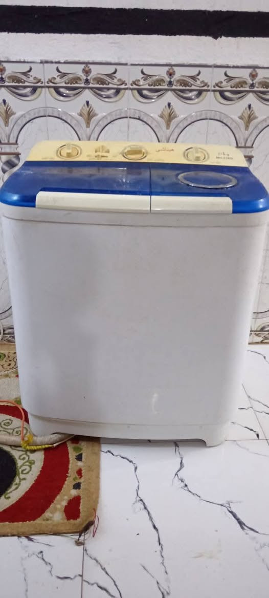 خساله هيتاشي للبيع مستعلمه بس ماطور نشافه واكف بيه عطل بسيط للاتصال على الرقم #‏‏‪***********‬‏
