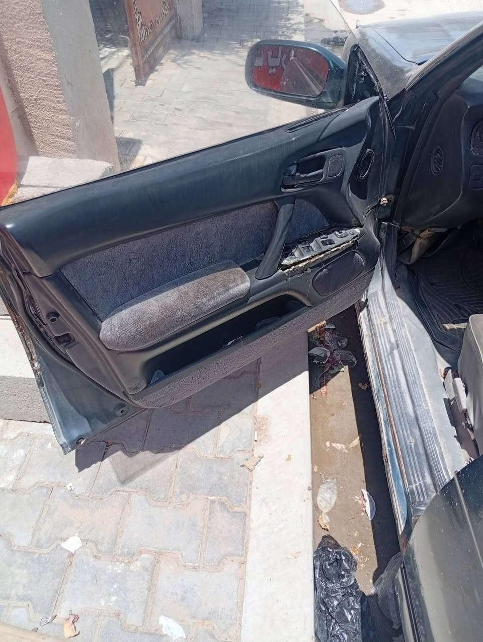 للبيع سياره بطه اللون زيتوني محرك@ 2.5 سنويه منتهيه ب25 تبريد شغال رقم بصره مشروع وطني السعر 40 ورقه وبيها مجال للاستفسار  *********** يوجد واتس اب
