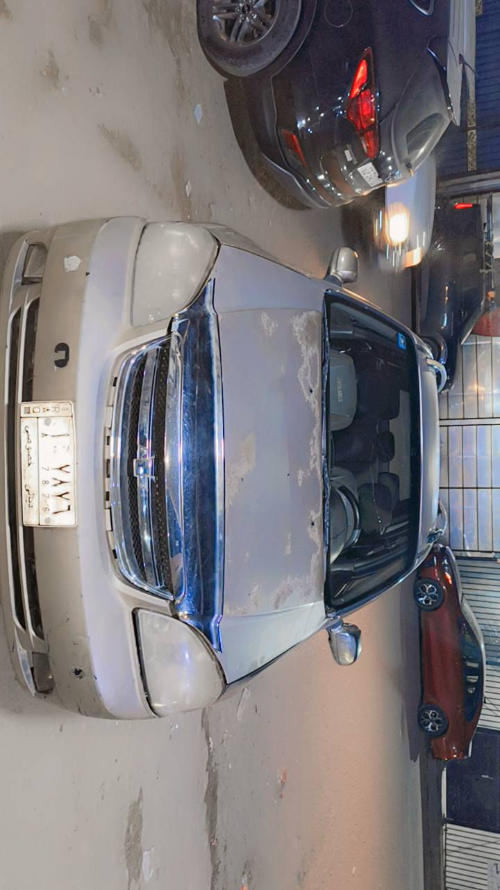 السلام عليكم اوبترا فورنزه 2007 مكينه كير حداديه تبريد خير من الله سياره بلاديه بيه شويه جراد وبيه طخه خفيفه بل جاملغ الأمامي السعر ٣٥ وبيه مجال بسيط حك الجيه مكاني بغداد البلديات الضباط ***********
