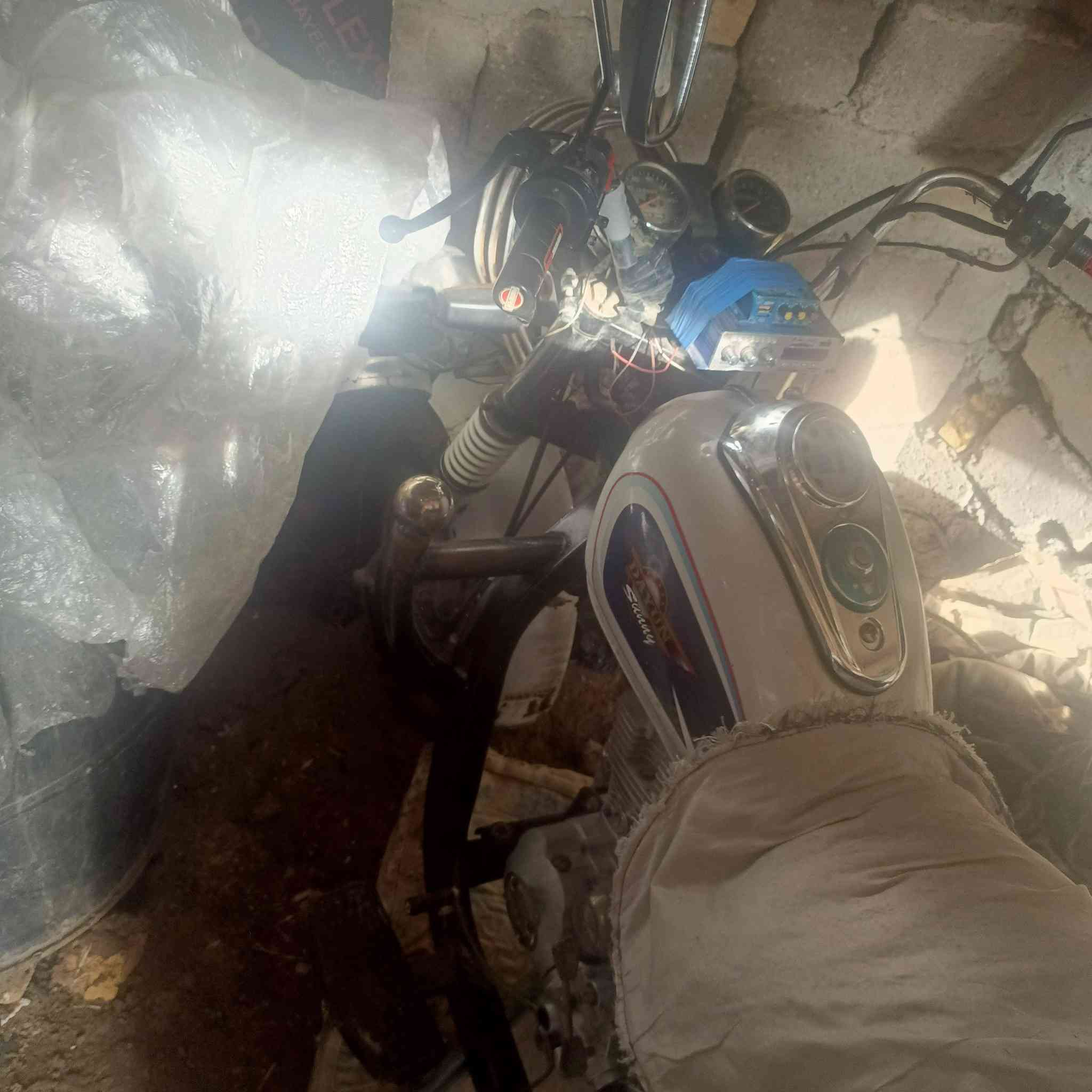 سلام عليكم ستوته البيع موديل 21نتصال على الرقم بية واتساب ***********
