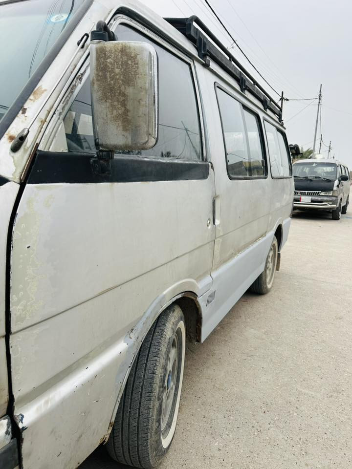 السلام عليكم 
كيا بستا للبيع 1995 
سنوية للـ2029
امصفره خط وبحث 
السيارة جاهزه داخلها نضيف
العنوان واسط تقاطع الصويرة 
للأستفسار ***********
