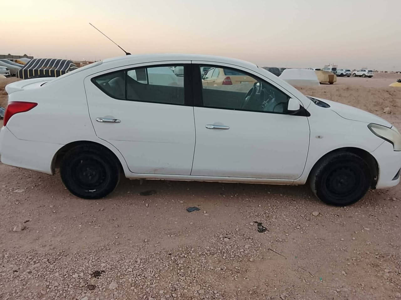 سلام عليكم نيسان صني هندي بليته زركه موديل 2018 رقم اربيل تحويل أو وكاله بسم المشتري مكينه كير حداديه مكفولات تبريد ثلج❄️ السياره جاهزه مكفوله ماعدا بارد بصيط بل باب                                            السعر 92 وبيها مجال قليل مكاني نجف                       اتصال *********** مكلف بلنشر شراي اتصل
