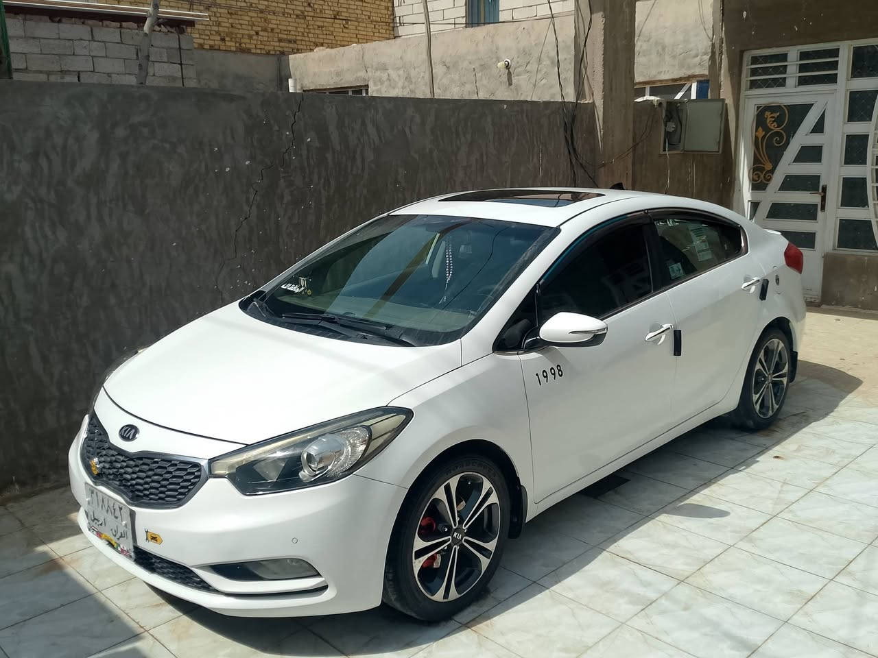 سيراتو 13 بصمه فول مواصفات 
مراوس،نسيان صني من،21 وجوه
مراوس معه فرق
