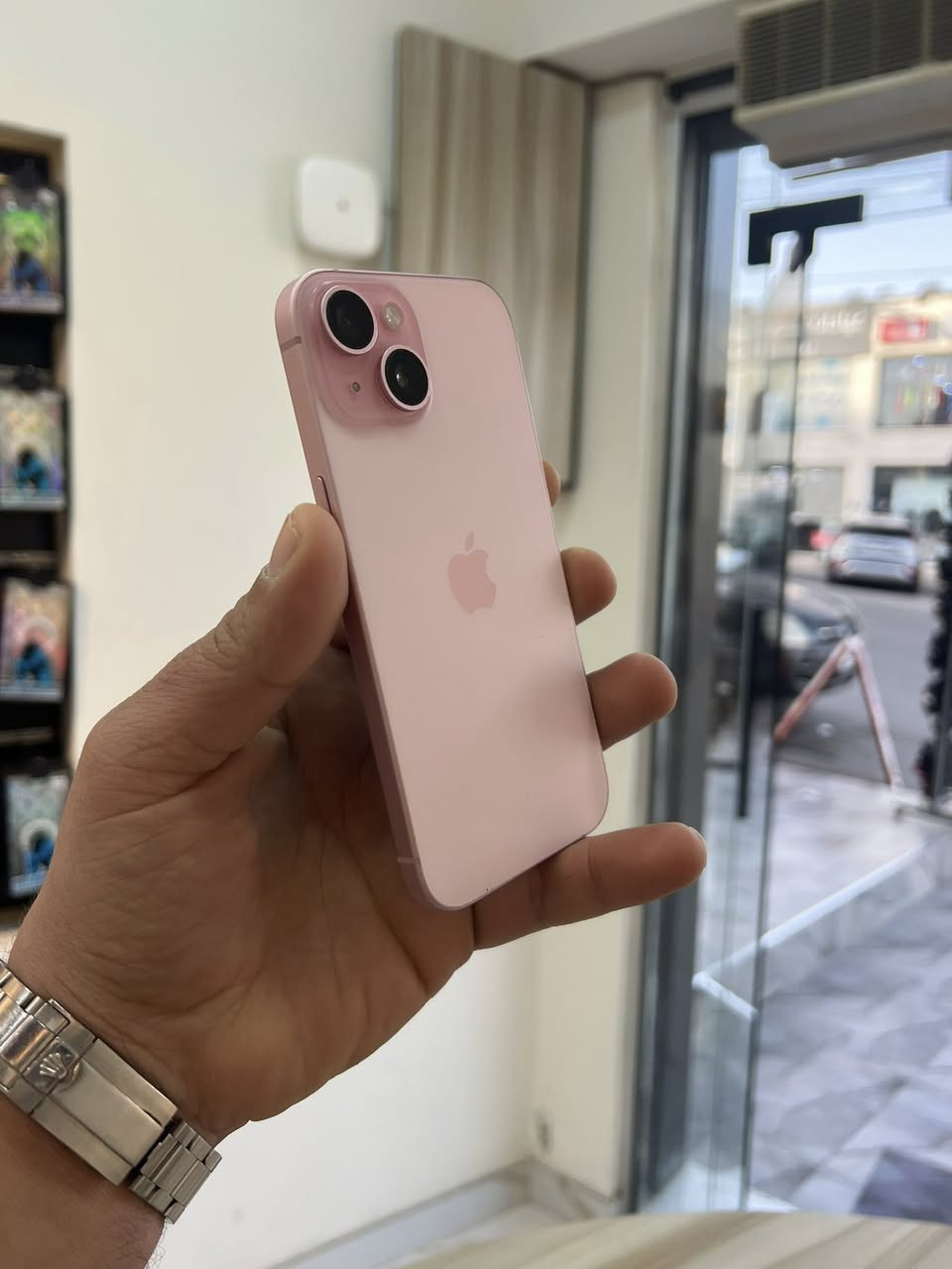 iPhone15
128g🔥🔥🔥
🩷🩷🩷🩷🩷🩷🩷🩷🩷
شرق اوسط مدخل خط 
البطاريه. . 100🔋
 ‏بالإضافة الا بكج  هدية   ( كفر + لزقه + وصله ) 🔥
‏بالإضافة إلى كفالة ورقية من المحل سنه 🔥
‏🚚 يتوفر لدينا خدمة توصيل إلى جميع أنحاء المملكة
‏للتواصل معنا على الرقم أو اتصال أو WhatsApp
     0797068895📞
للتواصل واتس 👇 اضغط على رابط  
http://Wa.me/+962797068895
‏📍موقعنا في طبربور تقاطع الاتحاد الرياضي مقابل Number One بجانب سما للصرافة فرع دوار الدبابة  اسم المحل تيك ماد (TechMad )
‏وتوفر لدينا جميع أجهزة ال iPhone المستعملة مرحبا بالجميع


**إذا كنت صاحب هذا الإعلان وتريد حذفه لأي سبب، رجاءا أرسل رسالة إلى الدعم الفني**