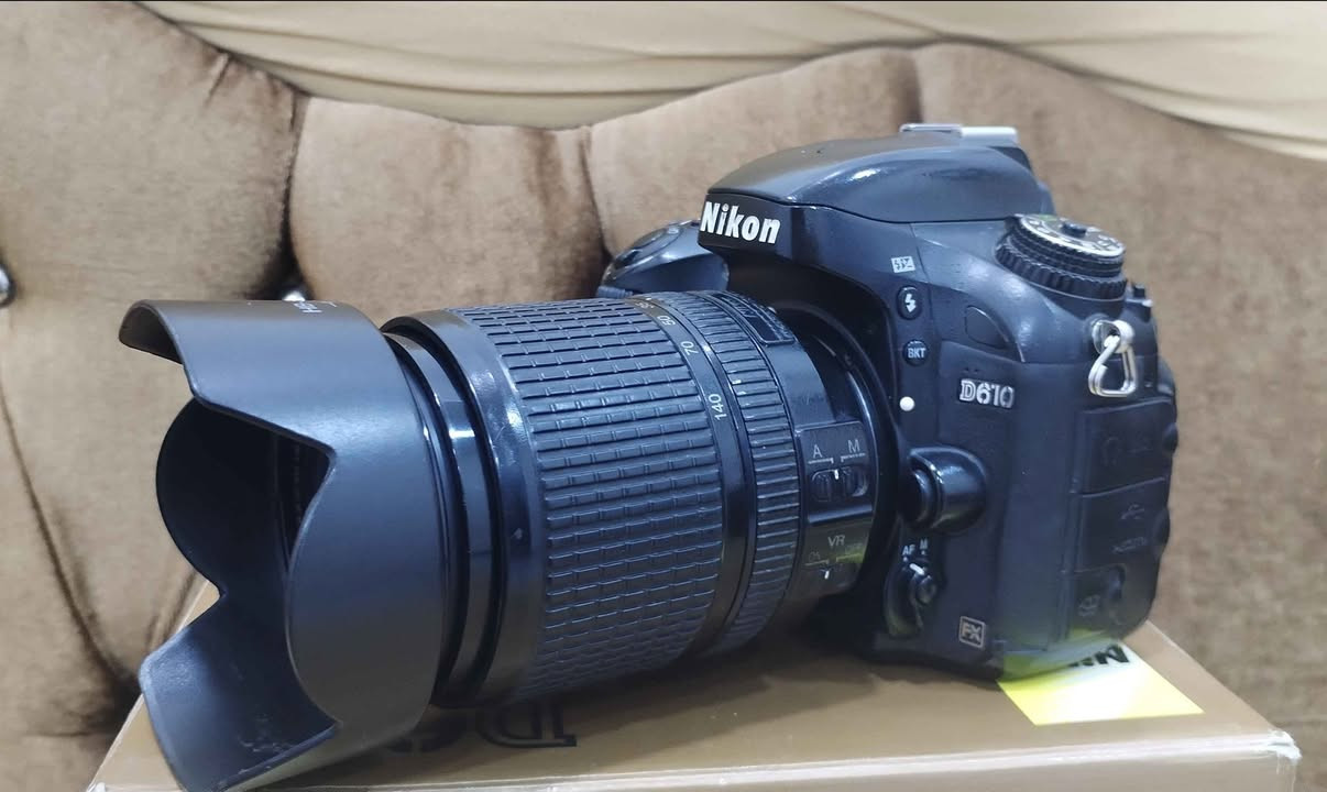 للبيع كاميرا Nikon D610 بحالة ممتازة
▪️ كاميرا Nikon D610 (فل فريم)
▪️ عدسة Nikon 18-140mm VR
▪️ عدسة Nikon 70-300mm AF-P DX
▪️ جنطة أصلية
▪️ شاحن
▪️ رام 32GB
▪️ الكاميرا والعدسات بحالة جيدة وجاهزة للاستخدام
مناسبة للتصوير الاحترافي، المناسبات، والطبيعة.
💰 السعر: (900)
📩 للاستفسار أو المعاينة مراسلة خاص.
***********

