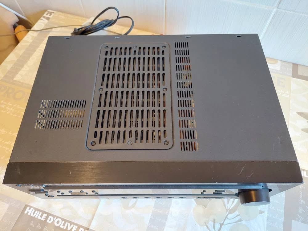 Pioneer VSX-407RDS
امبلي فاير بايونير نقص كارتونه
السعر ١١٠ الف متوفر توصيل للتواصل ***********
