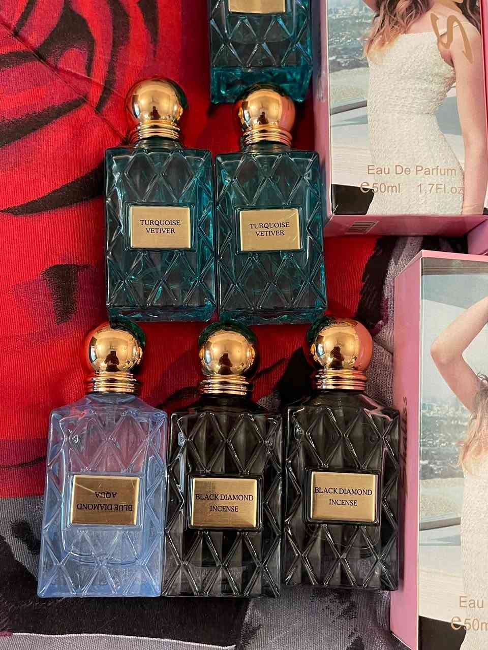 حياكم الله شلعه عطور غير مستخدم ابد مزاد اعلى سعر وبلعافيه علي


**إذا كنت صاحب هذا الإعلان وتريد حذفه لأي سبب، رجاءا أرسل رسالة إلى الدعم الفني**