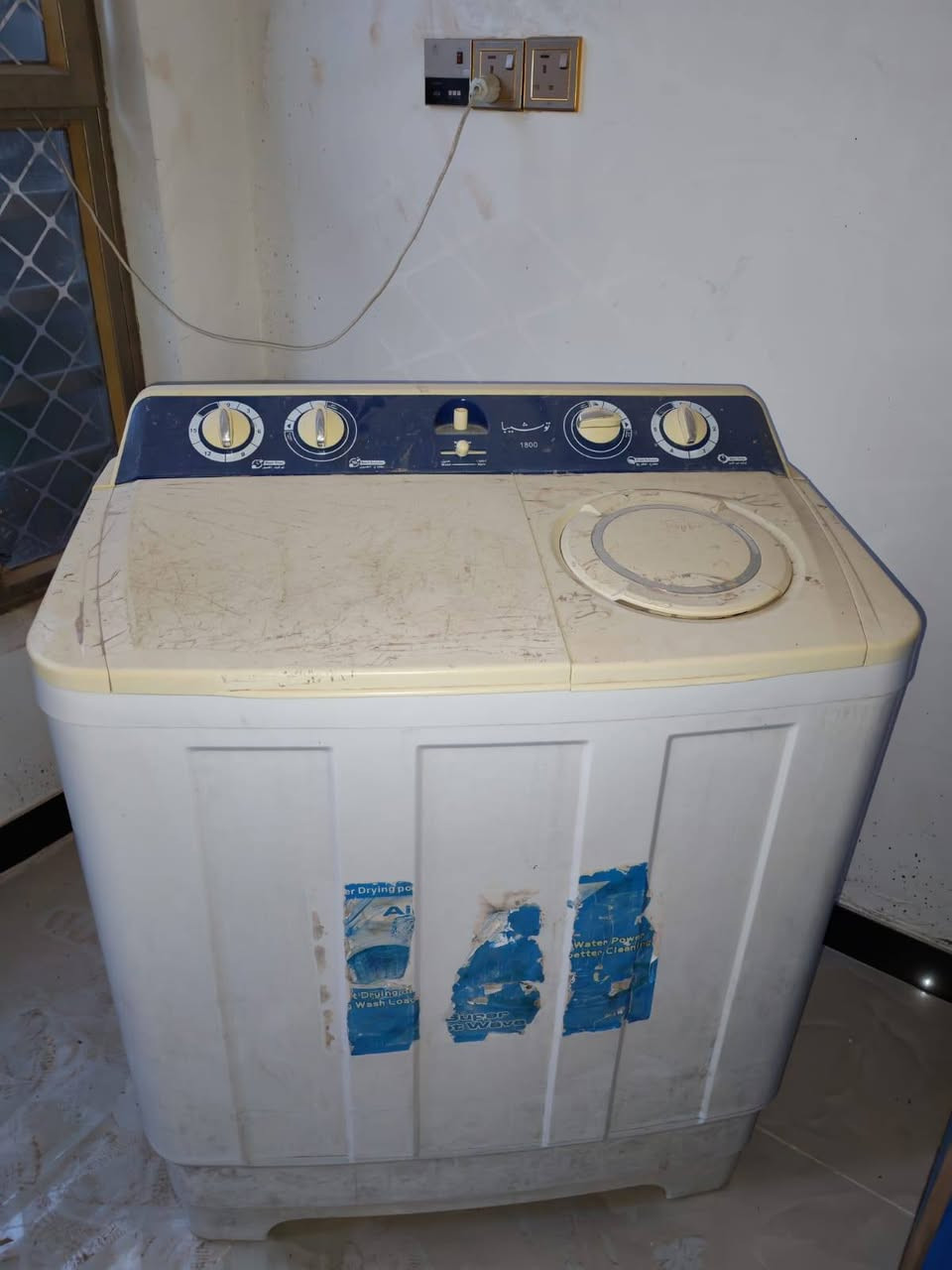 للبيع جربايه طفل مع كنتور.مع غساله   للبيع 
الاتصال ***********.      مكلف بلنشر
