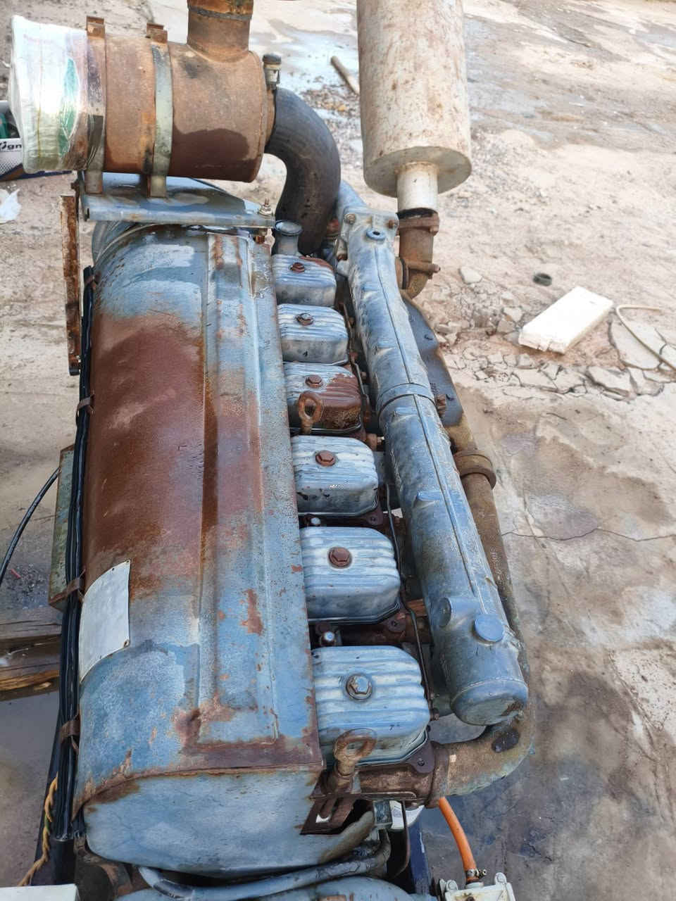 للبيع مولد دويز سته سلندر سوبر 125 كي في بلادي ايطالي شرط الفحص والتحميل العنوان البصره الزبير السعر 35ورقه رقم الهاتف ***********0
