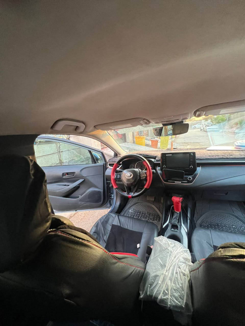 كورلا 2022 وارد امريكي الحادث فقط بارد بلباب مكفولة كفالة عامة من الصبغ وكير ومكينه
ماشية 80 الف
رقم بصرة دولي معوقين وكالة عامة السيارة LE محرك 1800 المرغوب
بدون دوانز
تبريد ثلج السيارة اي نقص مابيها سعرها 154 ورقة وبيها مجال
اللون البحري المميز بالكورلا
خير من الله ومعروفة الكورلا بالشارع والسيارة معتنين
بيها ومرتبة
استخدام شخصي للبيت فقط
***********
شاهد أقل البصرة, العراق
