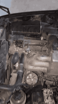 سلام عليكم بي ام موديل ١٩٩١ سياره جديده معنه كلمة وظع الشركه وكفاله عامه حداديه كهربائيات تبريد تخم تاير كير محرك كله كفاله بيع او مراوس بسياره عاليه السعر ٧٠ وبيه مجال الطيبين تليفون *********** علمن رقم السياره بغداد النكليزي
