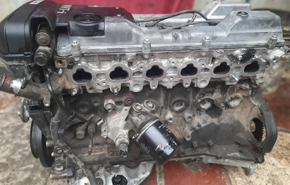 السلام عليكم محركات بطه ثنين ونص ديلكو 2500 ومحرك ففتي 3000 و ففتي 2500 محركات ستندر ناعمات لاصوت ولاصرف بيهن ضمان اسبوع سعر المحرك هوه وشده والدهن 600 الف والبديل مكاني الحصوة بابل ***********
