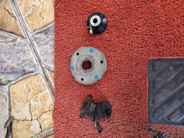 غراض ماكس عدله للبيع قيم واخذ
كور بلادي ماكس عدله ومنغولي 
دبل قزم رياضي مابي عيب شرط
شيال لون برتغالي رياضي
بنز كلج رياضي
جوين مال كابريته
عداد يم تاير مال سرعه
صالنصه بلادي ماكس عدله ومنغوليه بلادي شرط ومولحه
مكاني كركوك حي الواسطي
***********
