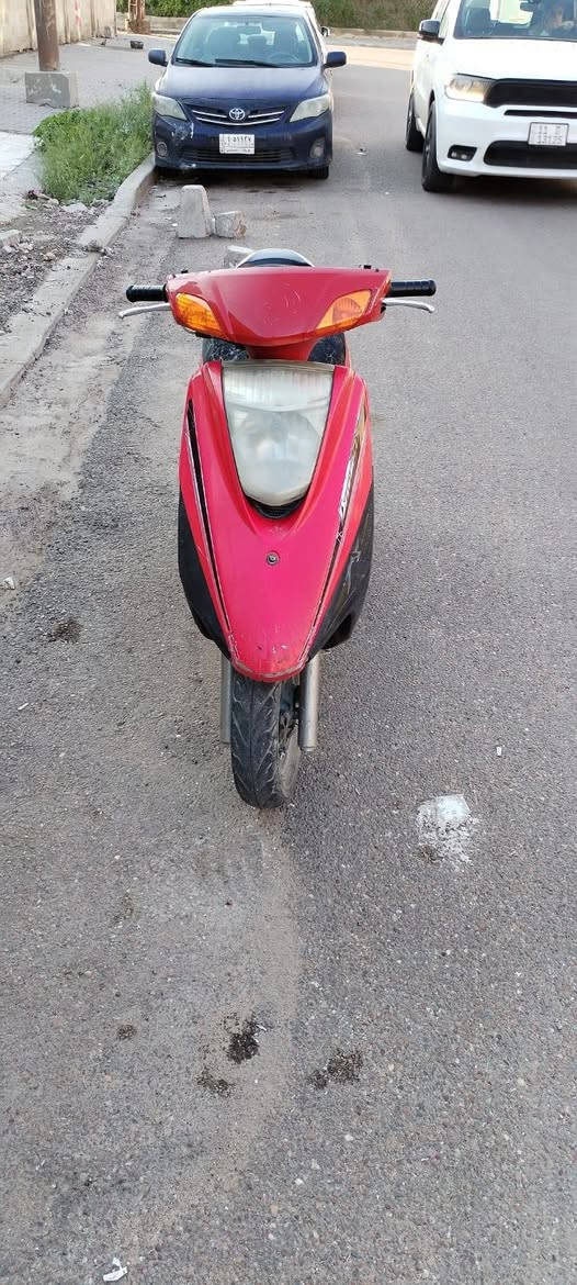 سلام عليكم بريز ياباني مكينة مكفولة ممفتوحة بيه نقص دكمة السلف عاطلة فقط مكان البياع تقاطع الدرويش سعر 450 وبيه مجال رقم صاحب الداجة *********** اني مكلف بلنشر
