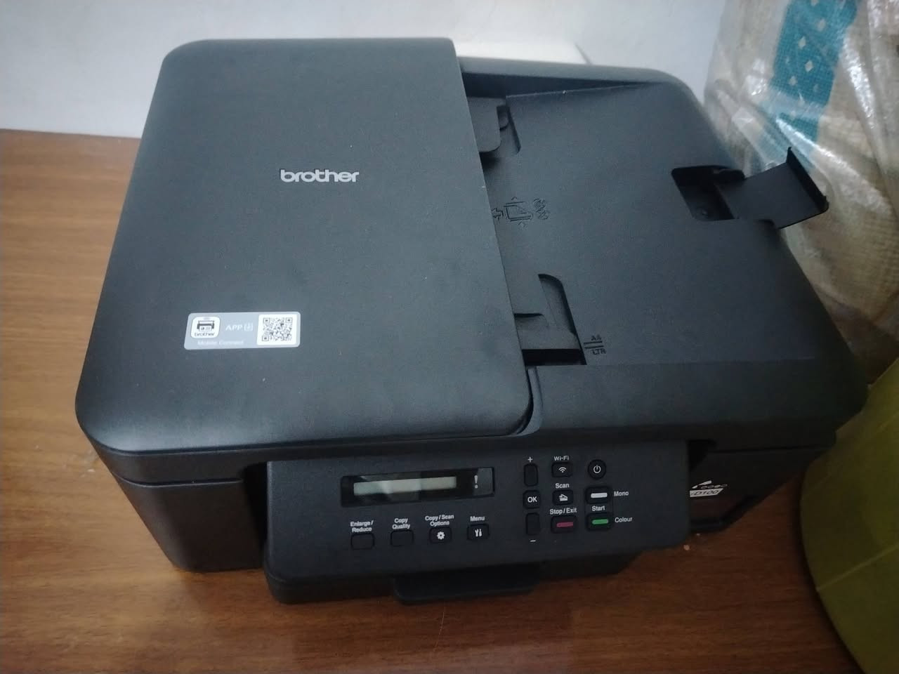 مساء الخير اخوان طابعة brother t730dw استخدام قليل جدا نظيفه استخدامها في الحبر الاصلي الخاص بالشركة فقط
للاستفسار التواصل على الخاص او على الرقم
***********
