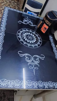 ميز • ٦ كراسي