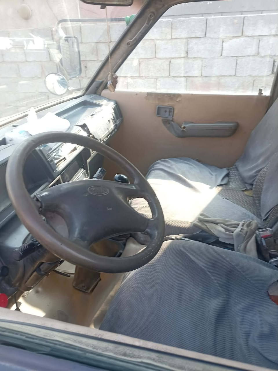 سلام عليكم كيه بسته البيع موديل 95 مكينه وكير وكسن مكفواله كهربايات كله شغاله مشط بور شغال السياره جاهزه ابيع كوم حديد السعر 17 وبيه مجال المكان الديوانيه ***********
