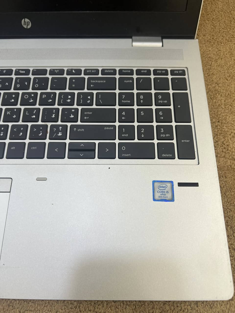 🔹 للبيع لابتوب HP ProBook
🔹 المعالج: Core i5 جيل ثامن (8th Gen)
🔹 الرام: 8GB
🔹 الهارد: 256GB SSD 
🔹 الشاشة نظيفة ووضوح عالي
🔹 الجهاز شغال مابي اي مشكال
🔹 مناسب للدراسة، الأوفيس، التصميم الخفيف، واليوتيوب
🔹 ويندوز منصب وجاهز للاستعمال
مكاني بغداد الغزاليه سعره 250 وبي مجال بسيط


**إذا كنت صاحب هذا الإعلان وتريد حذفه لأي سبب، رجاءا أرسل رسالة إلى الدعم الفني**