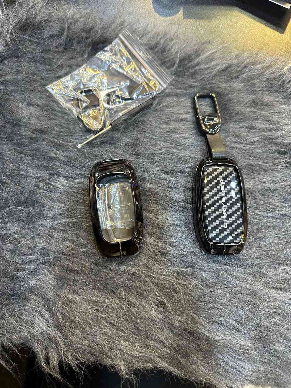 سلام عليكم متوفر غلاف بصمه كاربون دزاين حديثه خاص باسفيكا غلاف دشبول بردات الاحجز ولاستفسار الاتصال ***********
