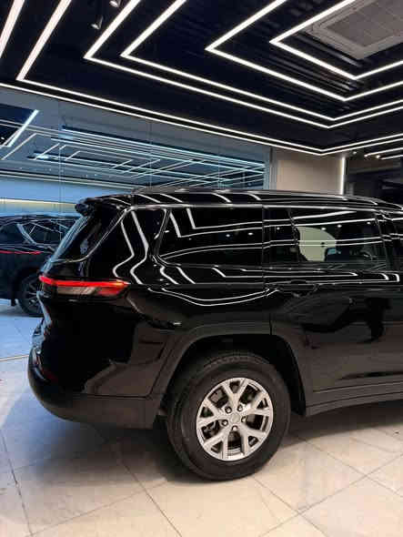 يا الله 
Jeep Limited
جيب لمتد بدون ايرباك 
سنة الصنع :2022
عداد المشي : 30 الف 
7 راكب 
مقاعد  vip منفصلة
السياره فول مواصفات عدا الفتحة

مقاعد جلد خزن وضعيات 
قطع تبريد 
فول رادار وفول حساسات 
لد امامي خلفي
سستم صوت 
وباقي مواصفات معروفه بـ لمتد 

رقم اربيل شبه مميز والسياره بأسمي تحويل مباشر 
حادثها بدون ايرباك بنيد وجاملغ فقط
باقي سياره كفالة كير محرك شواصي لغود 

عنوان :كاظمية جكوك 
السعر :$310
استفسار ***********
