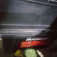 بطاريات ١٥٠ امبير كل وحده نظيفه وشغاله وفاحصهن على فقاسه تسحب اثنين ام...