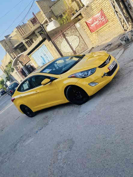 السلام عليكم هونداي النترا وارد امريكي موديل 2013 حادثها بل جاملغ الخلفي بدون دواخل السياره جديد حيل مال جناي
مواصفات
سلايت روف 
مانع نزلاغ 
ثلاث انضمه قياده 
نضام ايكو 
تحكم ستيرن جيهتين 
ماشيه 130 الف حقيقي
محرك 1800 دوش المرغوب 
كير atالمرغوب 
وبعد هواي مواصفات معروفه رقم بغداد الدولي بسمي مصفره هيه و غرامات تحويل ثاني يوم سنويه 2030 السياره جديده امانت الله و جاهزه مكان السياره بغداد رقم الهاتف *********** ملاحضه مكلف بل نشر خابر وبيك خير ودلل واسف على الطاله
