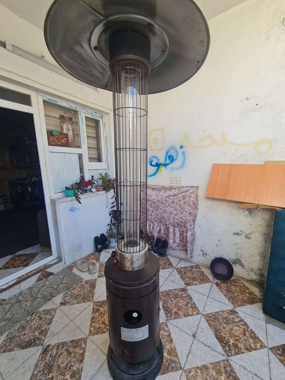 سوبه غازيه عموديه سعر ١٠٠ لف نظافه ١٠٠/١٠٠  شرط شغر واتساب *********** اربيل
