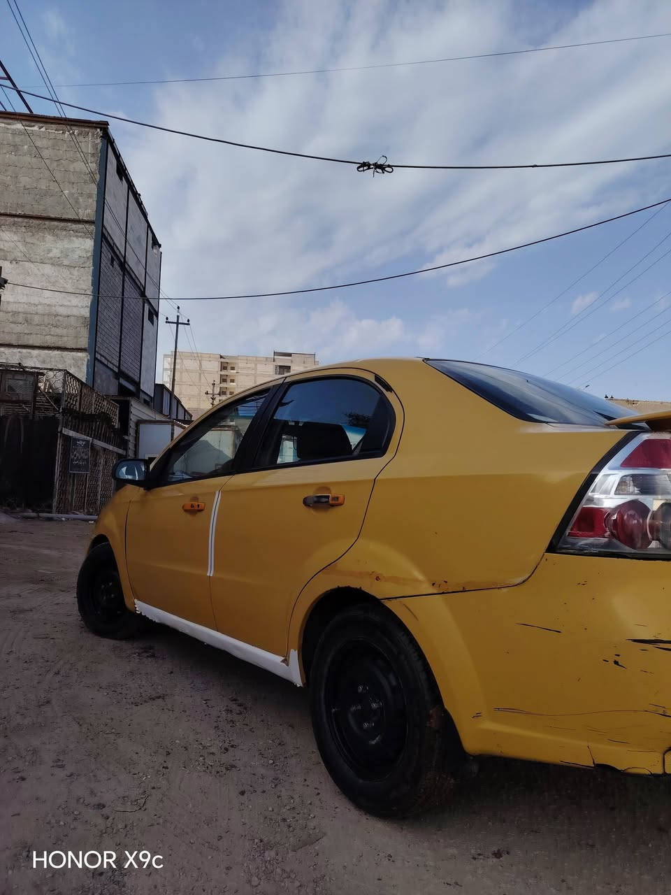 سلام عليكم عليكم افيو مديل ٩ كير ومحرك وحداديه كفاله شرط يرادله فقط جويتر السياره شغاله هيئه وغرامات عليه مابيه ضربه السياره كفاله عامه المكينه اسرائيليه 2000 تبريد شغال السياره جاهزه مكان السياره نجف وارد امريكي رقم*********** سعره 48 وبيه مجال
