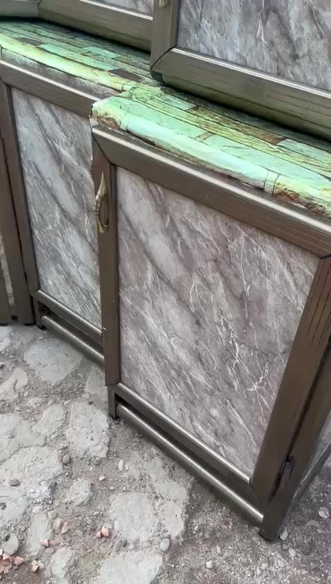 قياس مترين ونص قطعتين بس نظيف كلش السعر ٣٠٠ مكان السيدية اتصال *********** بي واتساب
