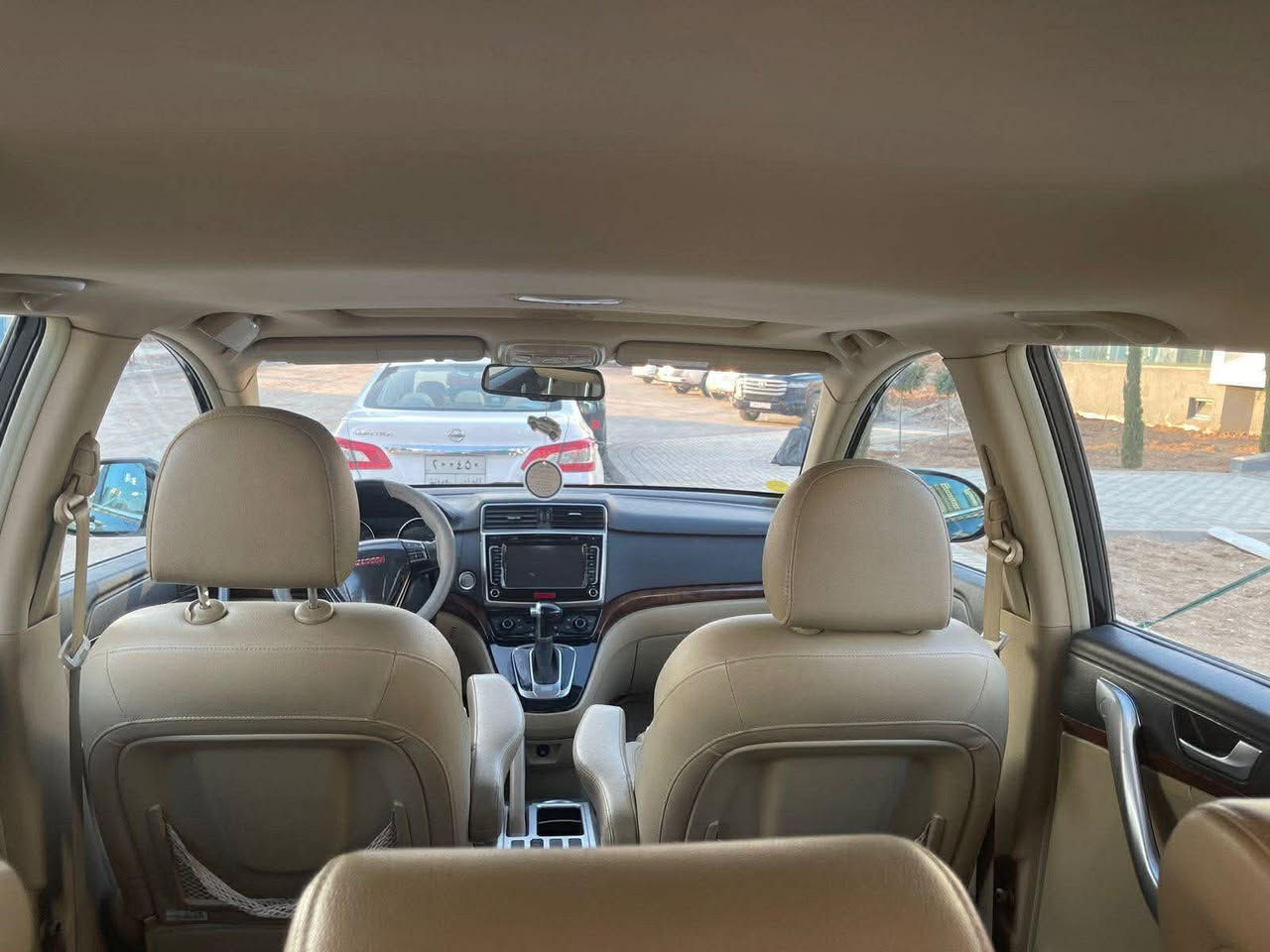 هەڤاڵ مۆدێل 2018
سەنەوی بەسەرچوە 
بۆیاخی نیە

***********

کۆمێنتێک بنوسە راستەوخۆ نرخت بۆ دێت
