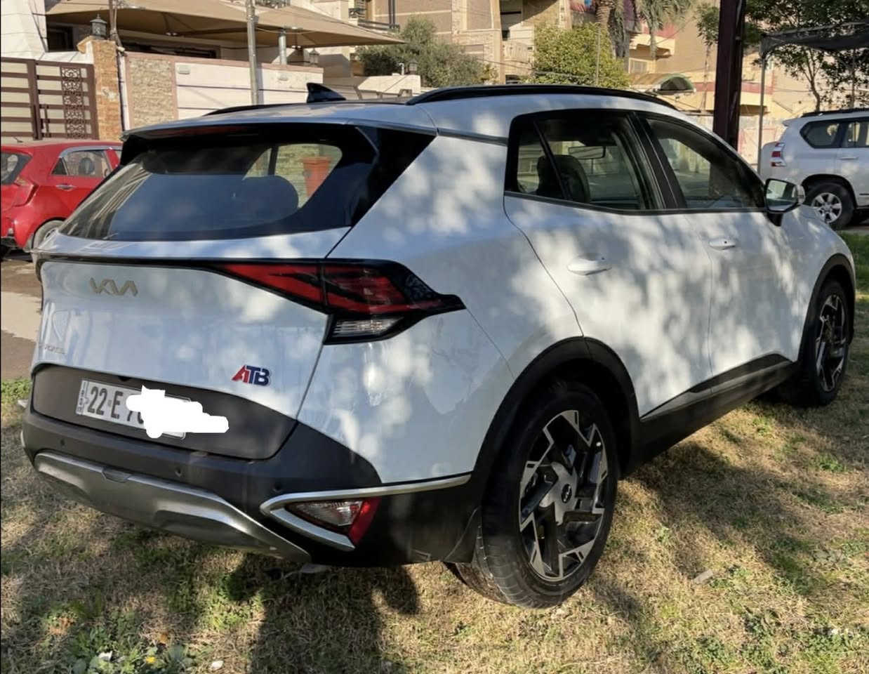 السلام عليكم ..
للبيع سبورتج ٢٠٢٢ خليجي فول مواصفات مكفولة من الصبغ والتبديل كير محرك مكفول 
سيارة جداً نظيفة بدون اي نقص وشرط الفحص 
رقم اربيل الجديد تحويل او وكالة اني حاضر 
عنواني بغداد حي العدل 
السعر 215ورقة 
***********
