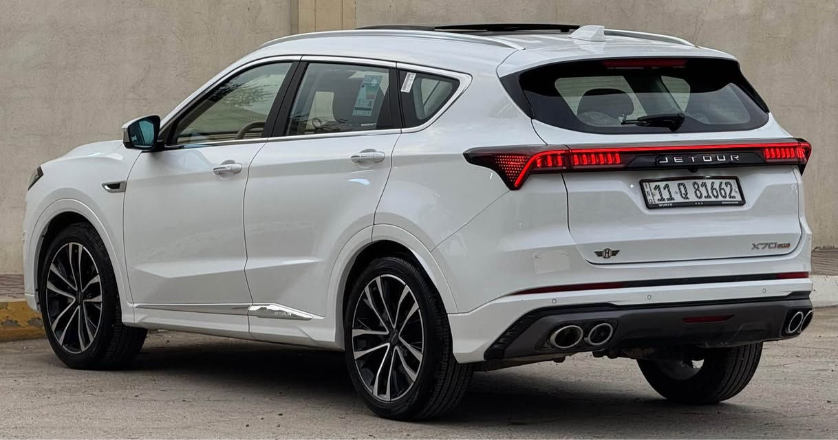 جيتور 2025 X70 بلاس وكاله هارلم ام ضمان خليجي فول مواصفات سبعه راكب ماشيه 8000 المواصفات بصمة تشغيل بصمة دخول 
انارة كلمة جيتور بالمرايا  خمس كاميرات 360 درجه شنطه كهرباء حساسات امامي وخلفي رادارات مرايه شفط تدفئه وتبريد كوشينات السائق والراكب الامامي تحكم كهربائي بالكراسي السائق والراكب الامامي تبريد قطعتين مانع انزلاق كاميرا داشكام شحن لاسلكي ثلاجه تبريد المشروبات اناره محيطيه متعددة الالوان شاشه متصل 3 انظمة قياده
بغداد- الكاظميه
***********☎️حسنين بغداد, العراق
