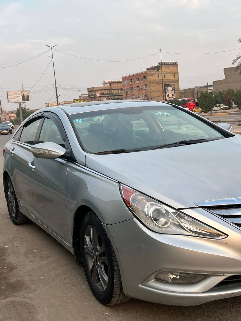 سوناتا مديل ٢٠٠١١ وارد امريكي حادث سياره شبر بل بنيد  اليبل واحد سياره فول مواصفات واحد على واحد سعر ١٠٥ مبايل *********** بيهة صبغ بل بنيد وبل جاملغ بصمه ابواب بصمه تشغيل سلايت روف تيريد غطعتين تحكم استيرن شاشه كشنات جلد وكهرباء محرك ٢٤٠٠ كشنات ٤ تدفئه رقم بغداد ماشيه ٩٠ الف ستخدام شخصي مكان بغداد
