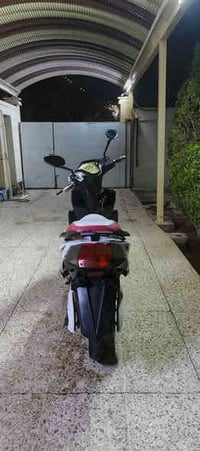 دراجه هوائيه شحن للبيع 5 بطاريات كبيره دبل  شغال من جميع النواحي شرط ا...