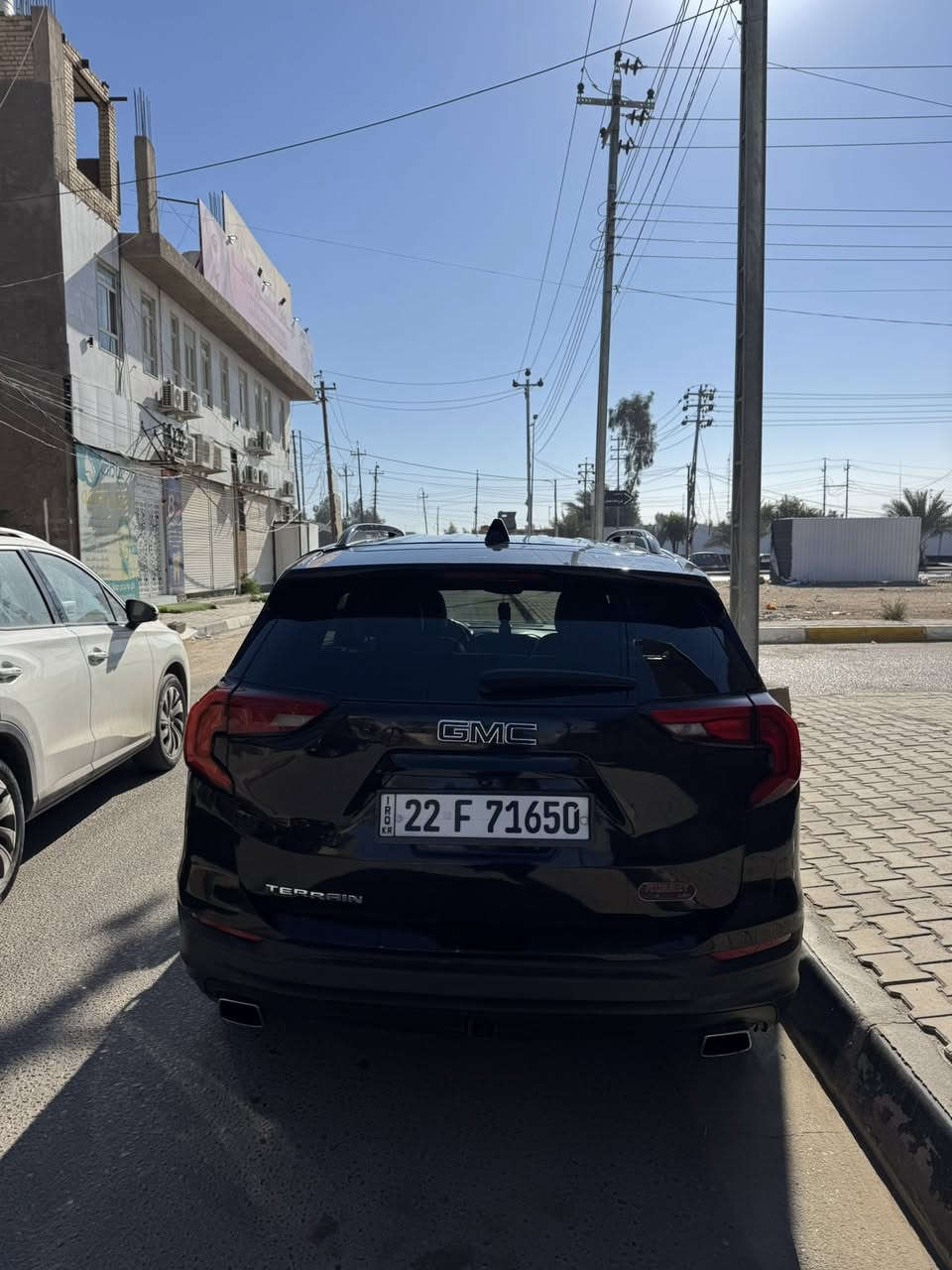 جمسي تيران للبيع ٢٠٢٠ محرك ٢٠٠٠ 
ماشيه ٨٨ 
ضربه خلفيه 
السعر ١٥٠ 
للاستفسار ***********
